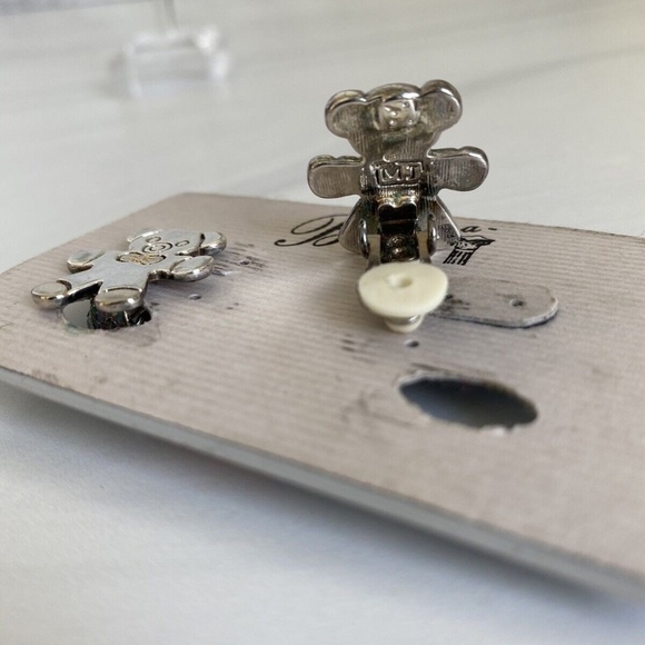 vintahe MJ silver tone clip on earrings teddy bear with goldtone bow - Picture 3 of 4